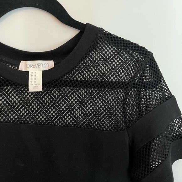 Forever 21 - Mesh T-Shirt - Medium - Picture 2 of 3